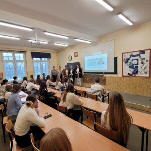 Młodzi ekonomiści w olimpiadzie „Warto wiedzieć więcej o ubezpieczeniach społecznych”