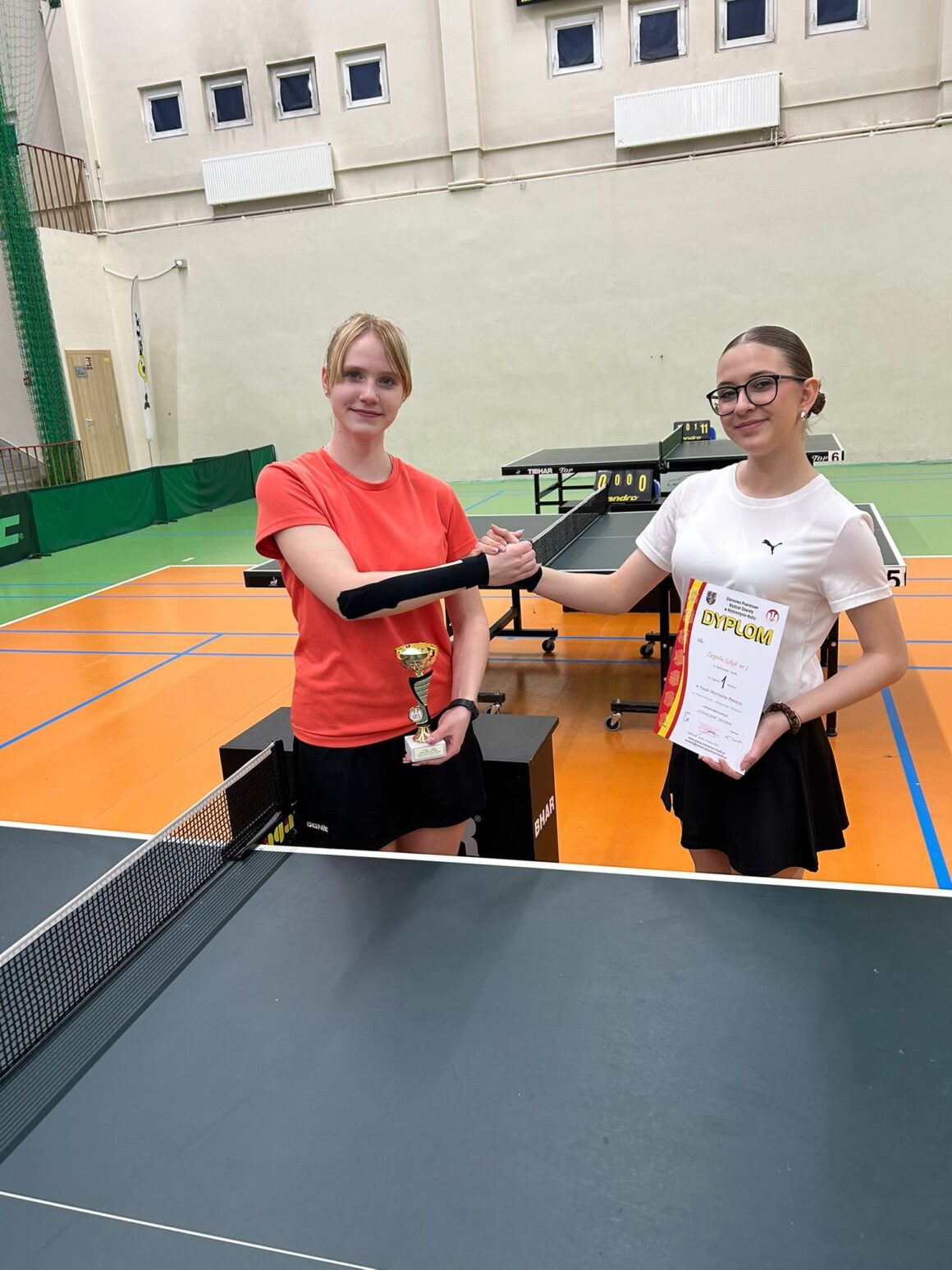 658164600_1733014594668353_5187746255412227925_n Sukces naszych uczniów w mistrzostwach powiatu w tenisie stołowym
