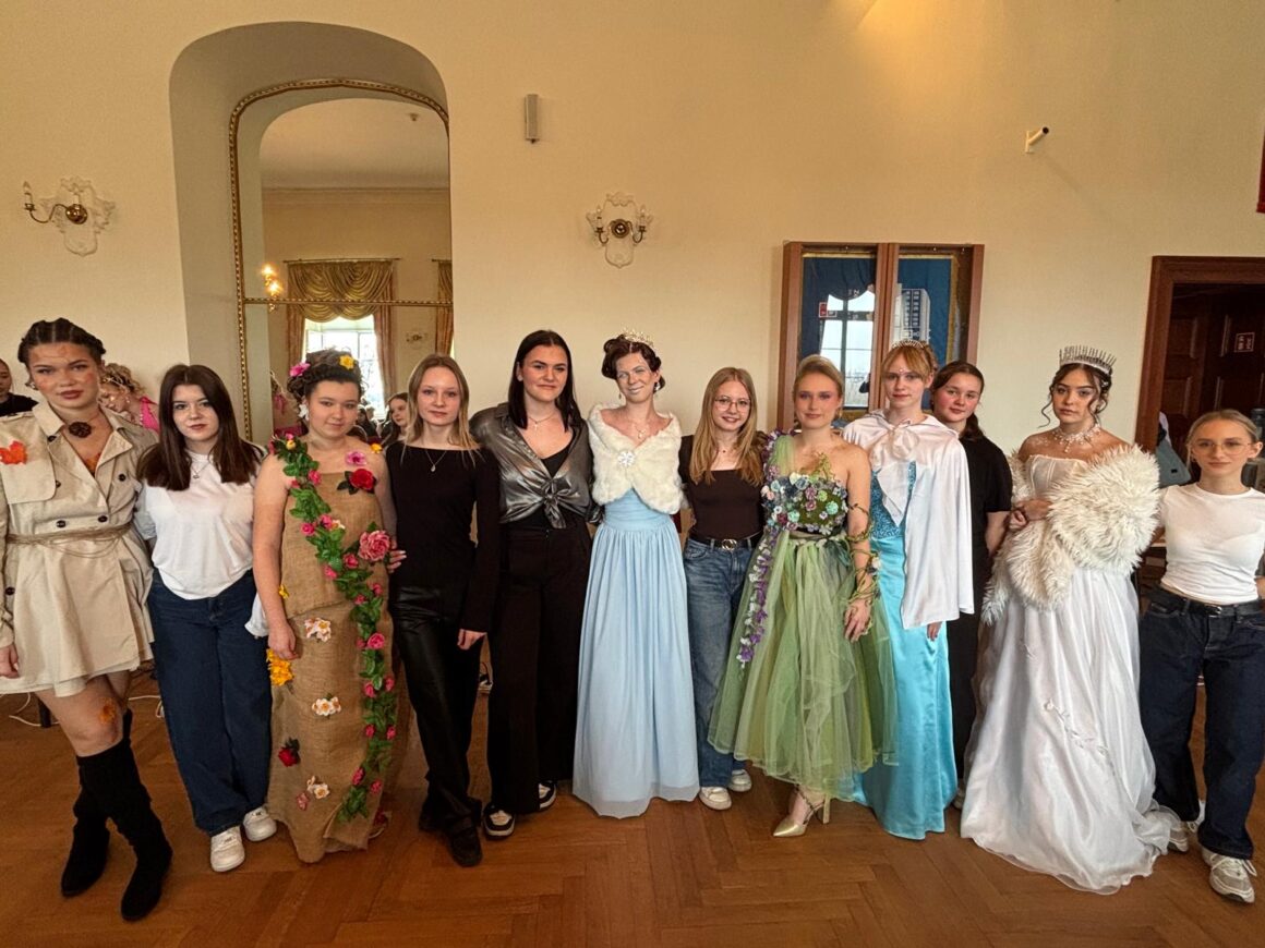 Budowlanka znowu na podium! Budowlanka znowu na podium!