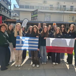 Uczniowie technikum żywienia i usług gastronomicznych na stażu w Grecji