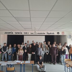 Dzień Biblijny w ZS1 – tradycja Wielkiego Tygodnia pełna refleksji, słowa i twórczości