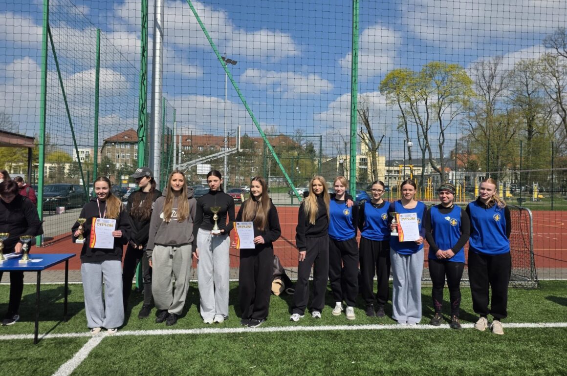 Mistrzostw Powiatu w Indywidualnych Biegach Przełajowych