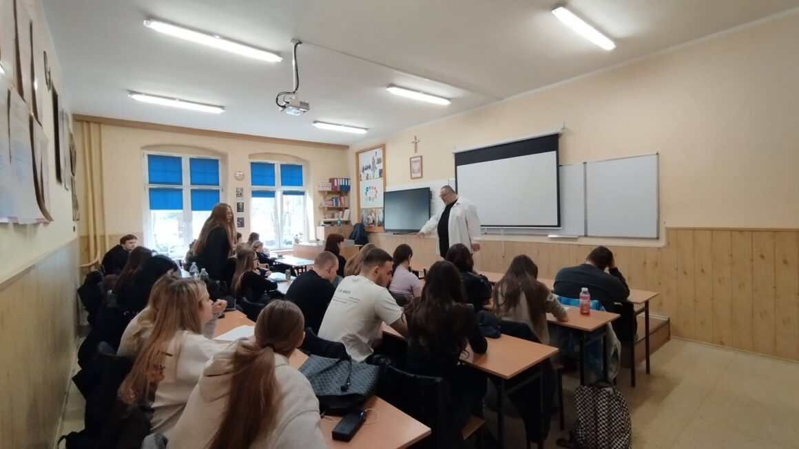  „Cyberbezpieczeństwo w szkole i w domu” – warsztaty dla uczniów ZS1