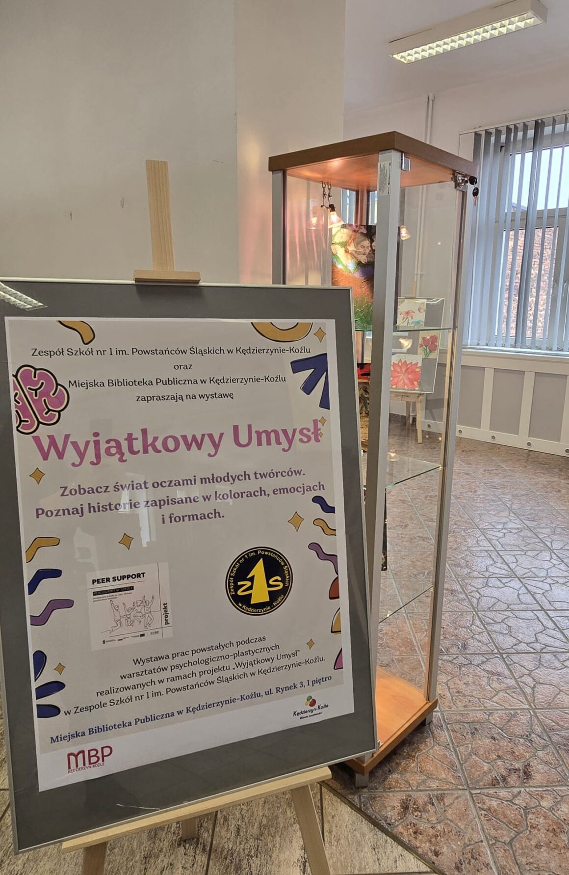 Wystawa „Wyjątkowy Umysł” w Miejskiej Bibliotece Publicznej