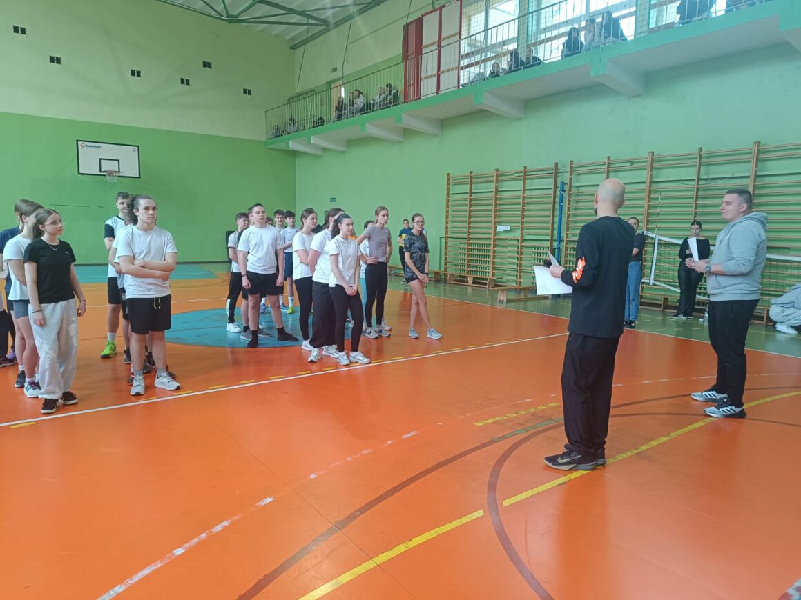 „Karuzela Sprawności” w ZS1 – sportowa integracja ósmoklasistów